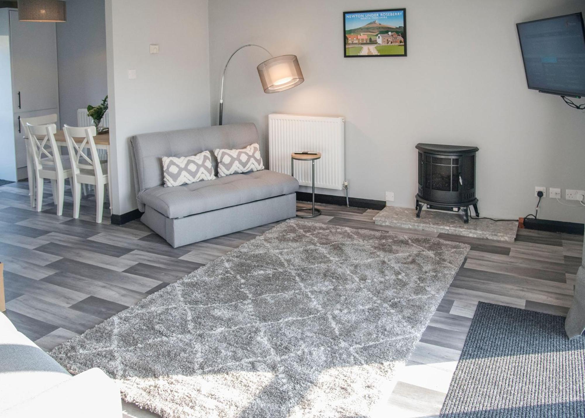 Thormanby White Rose Country Cottages מראה חיצוני תמונה
